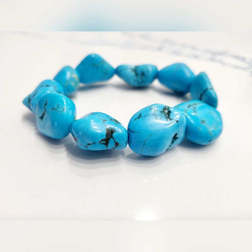 Turquoise Nugget Stretch Bracelet - Picture 13 of 13